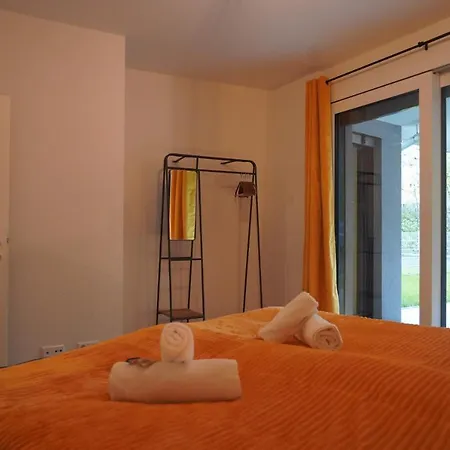 Design-apartment I Direkt Im Zentrum Von I Boxspring I Terrasse Mit Garten & Direktem Parkplatz I Boxspring I Nespresso Lägenhet