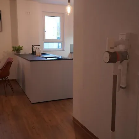 Apartment Design-apartment I Direkt Im Zentrum I Boxspring I Nespresso I Terrasse Mit Garten I Parkplatz