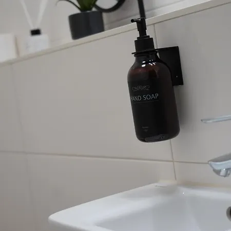 Design-apartment I Direkt Im Zentrum Von I Boxspring I Terrasse Mit Garten & Direktem Parkplatz I Boxspring I Nespresso Lägenhet *