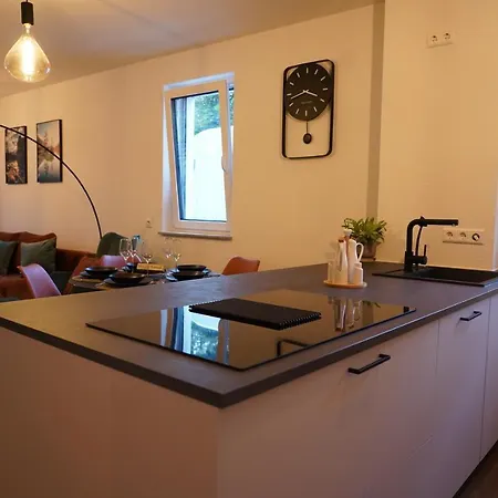 Lägenhet Design-apartment I Direkt Im Zentrum Von I Boxspring I Terrasse Mit Garten & Direktem Parkplatz I Boxspring I Nespresso Bad Krozingen